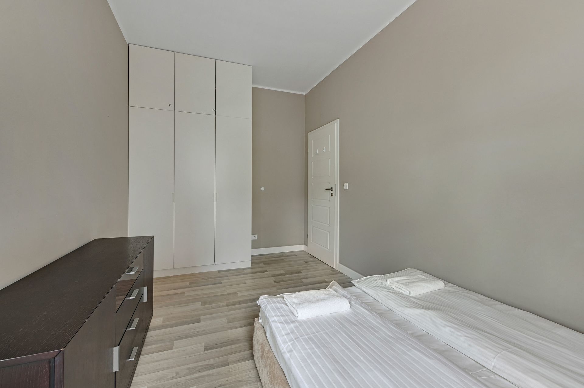 Grand Apartments