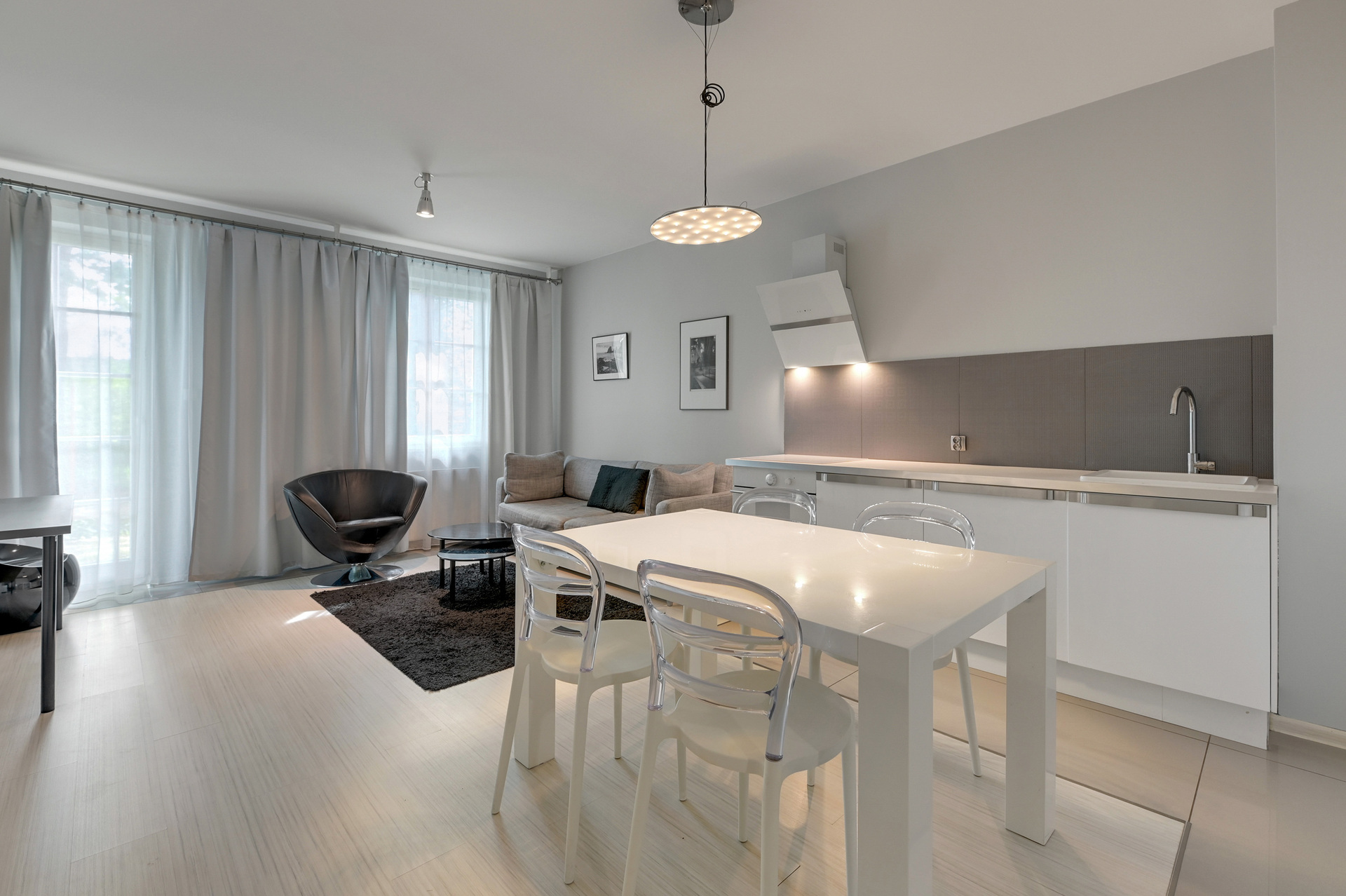 Grand Apartments