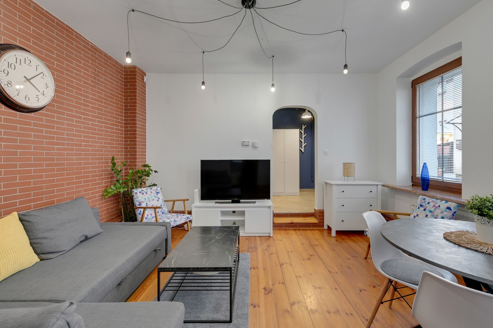 Grand Apartments