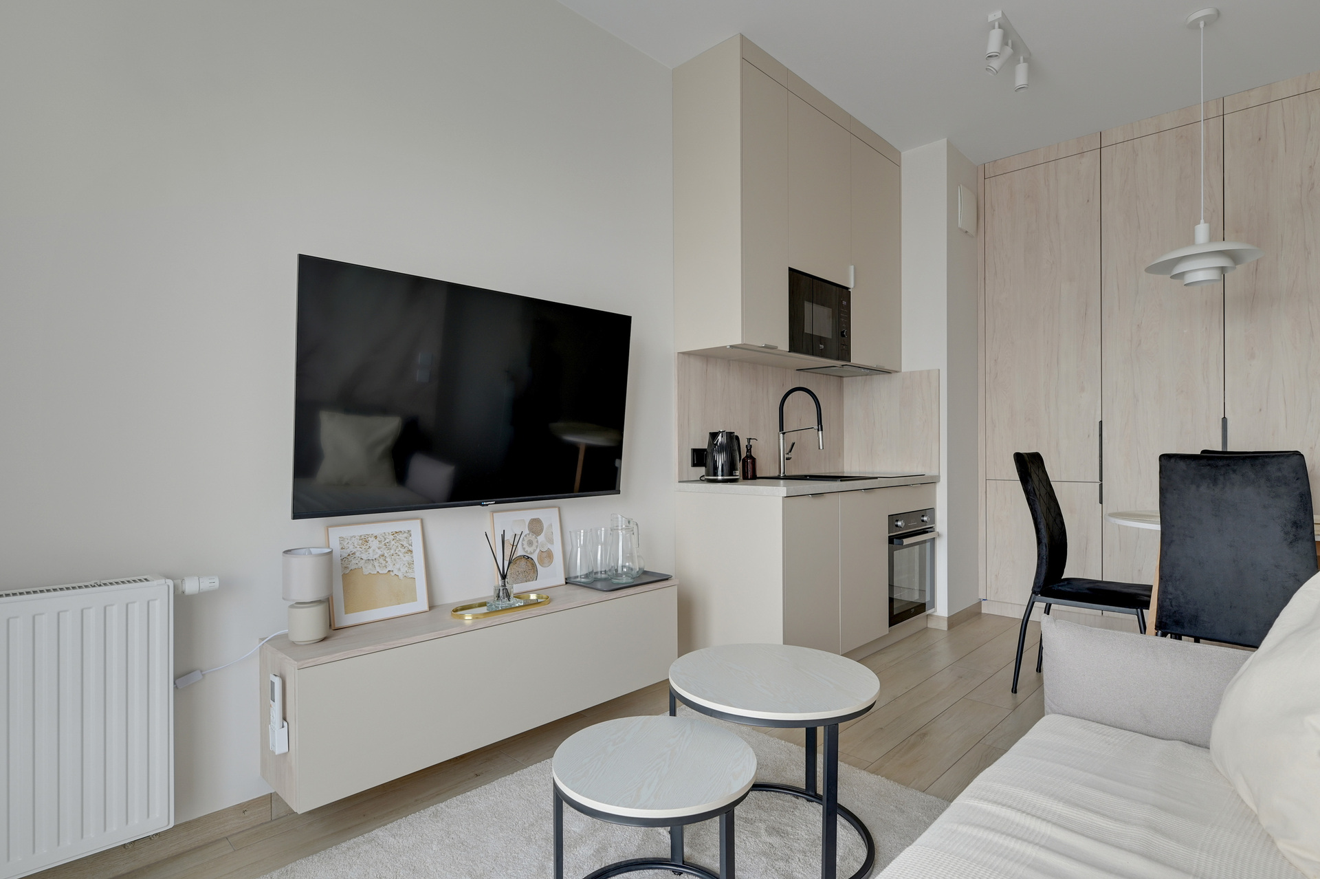 Grand Apartments