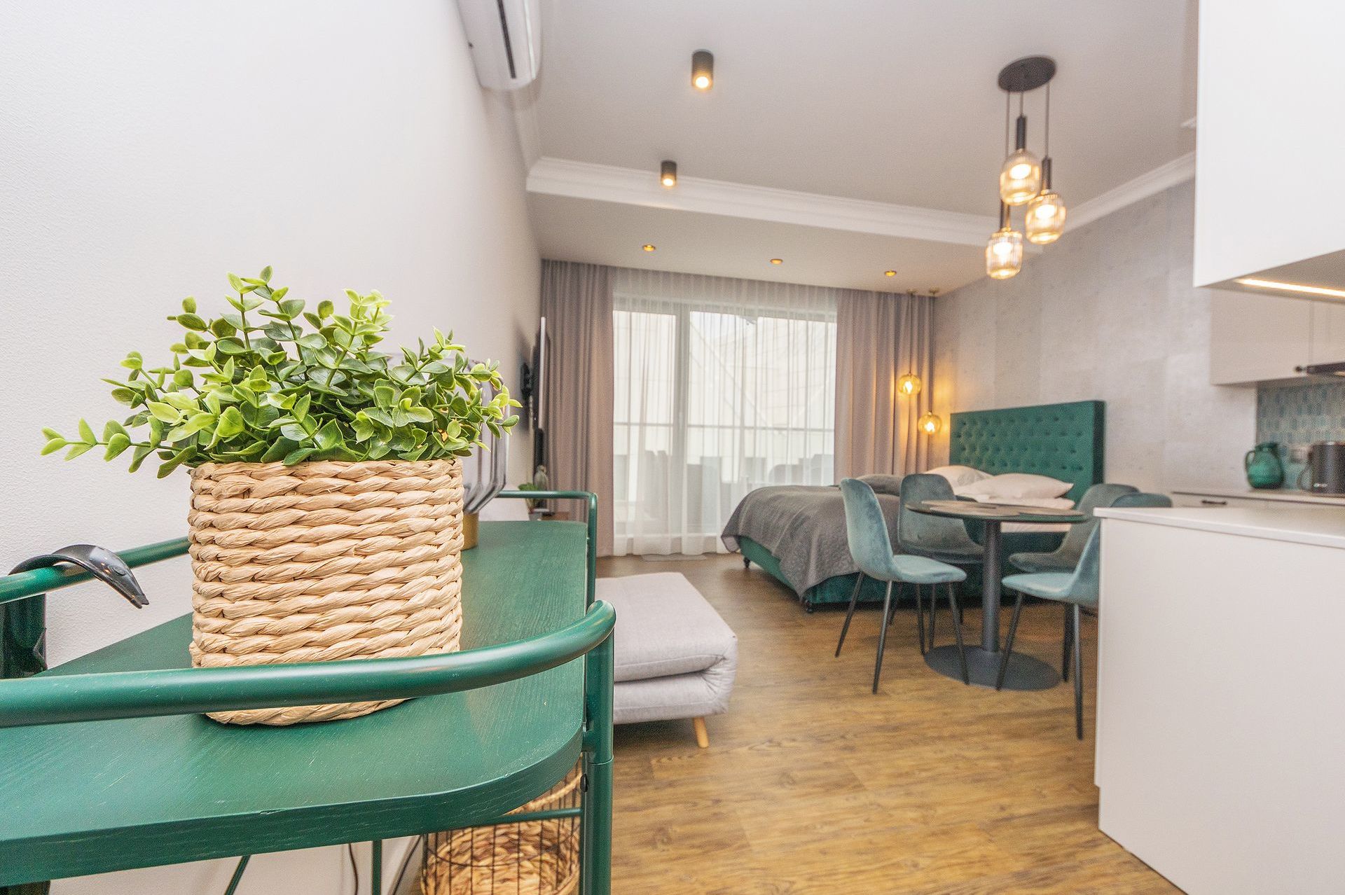 Grand Apartments