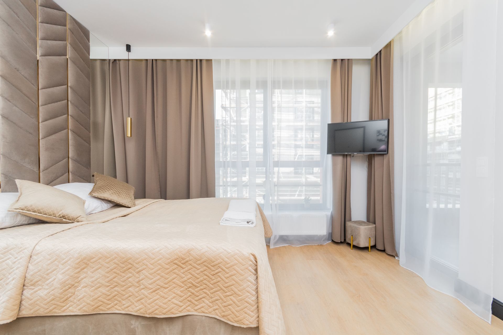 Grand Apartments