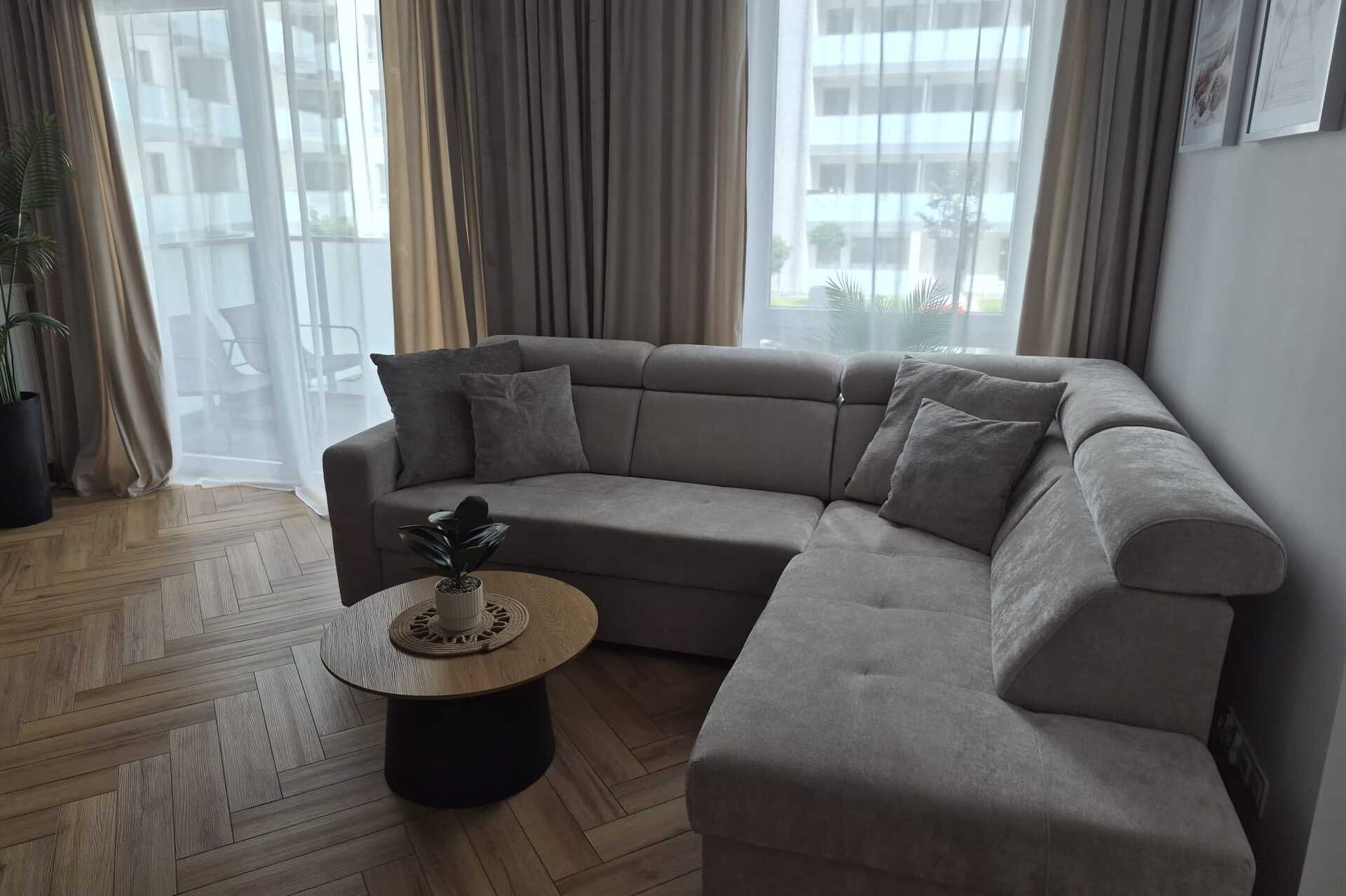 Grand Apartments