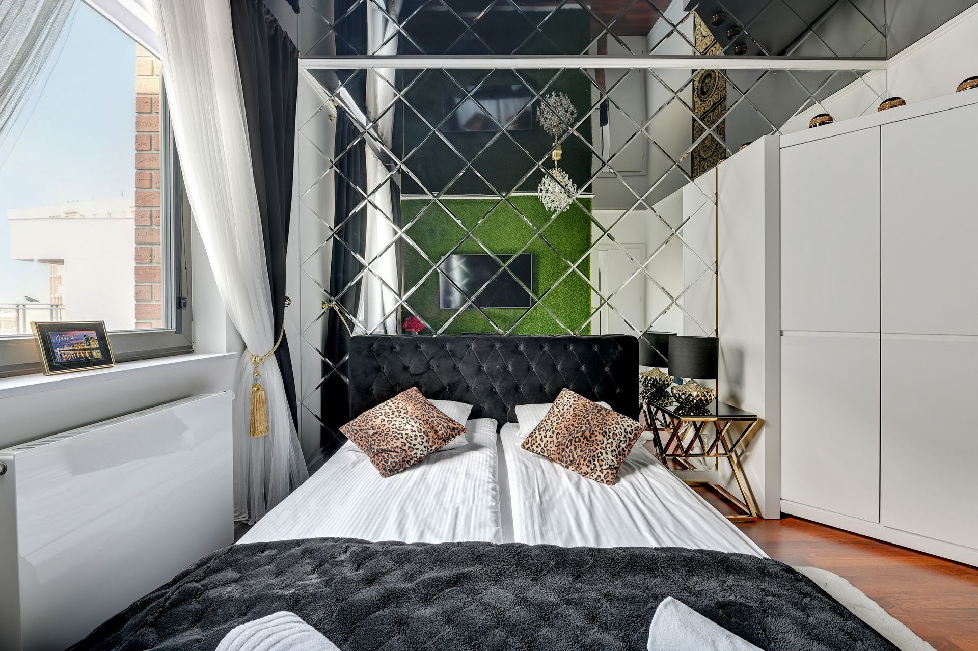 VIP Garden, Apartament Gdańsk, Luksusowy apartament, Prestiżowy apartament Gdańsk, Apartamenty Gdańsk, wynajem apartamentów, Długie ogrody, Garden Gates